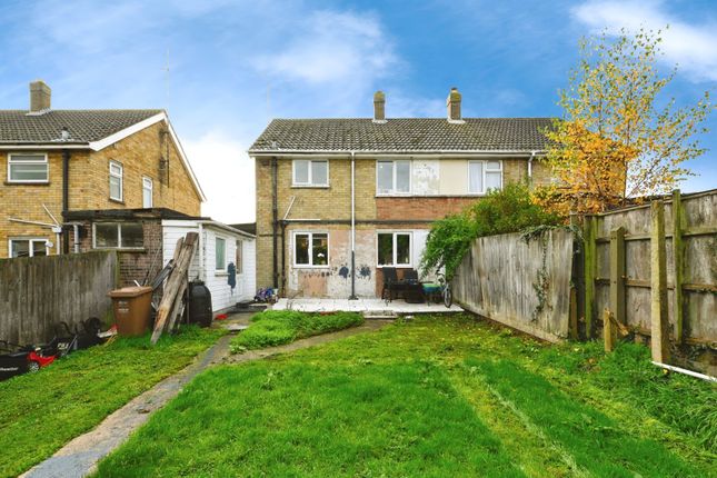 3, Coldhorn Crescent, Cambridgeshire photo 3