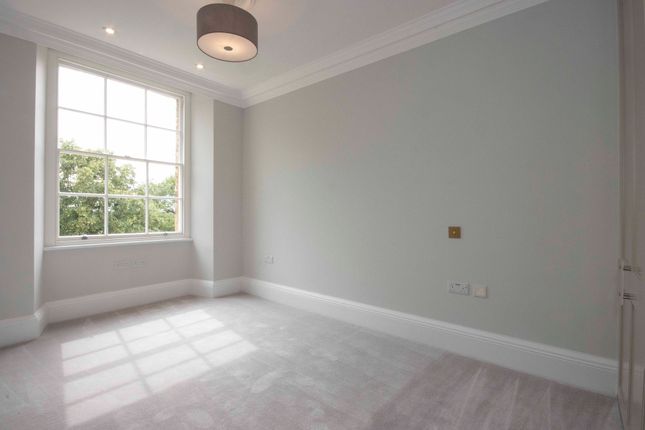 Flat for sale in 6 Harefield Place House, 61 The Drive, Ickenham, Uxbridge
