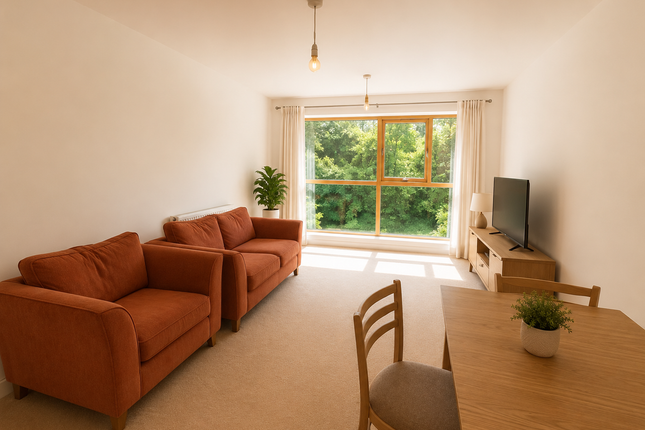 Flat 3, Lambert Court, Weybridge photo 3