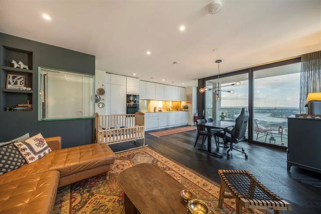 2-bed flat on Flat 76, 5, Tidemill Square, London, £600,000
