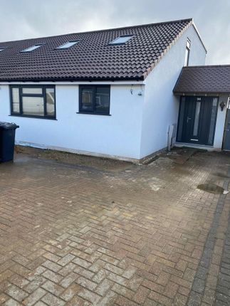 Thumbnail Bungalow to rent in Seacourt Road, Slough