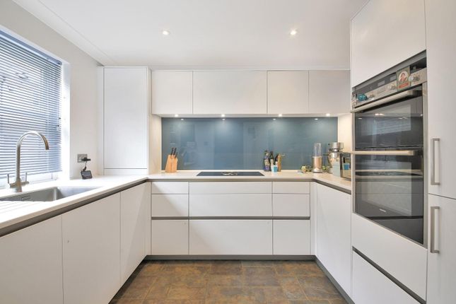 Town house for sale in Cambridge Place, Cambridge