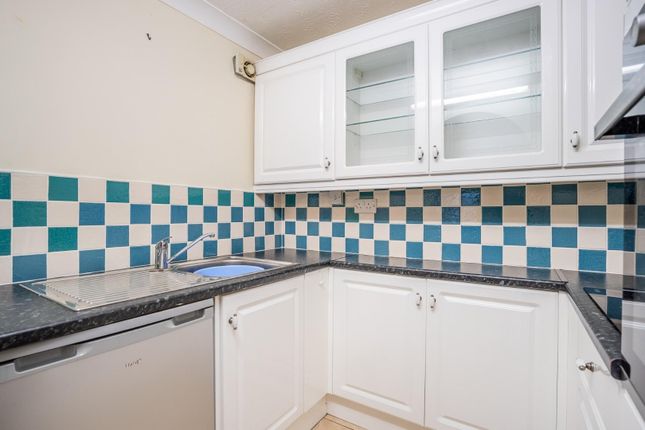 16 Vyner House, Front Street, York photo 4