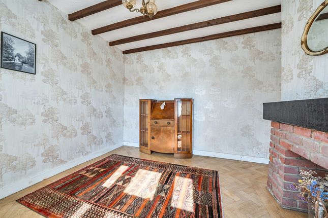 Manor Lodge, 4, Allum Lane, Borehamwood photo 4