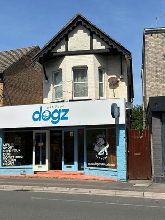 Studio flat on 790B Christchurch Road, Bournemouth, £800/mo