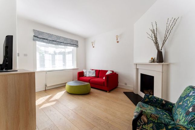 87, Gaskell Road, Highgate photo 2