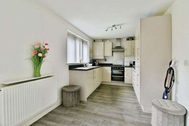 3, Barn Field Way, Stoke-on-Trent photo 2