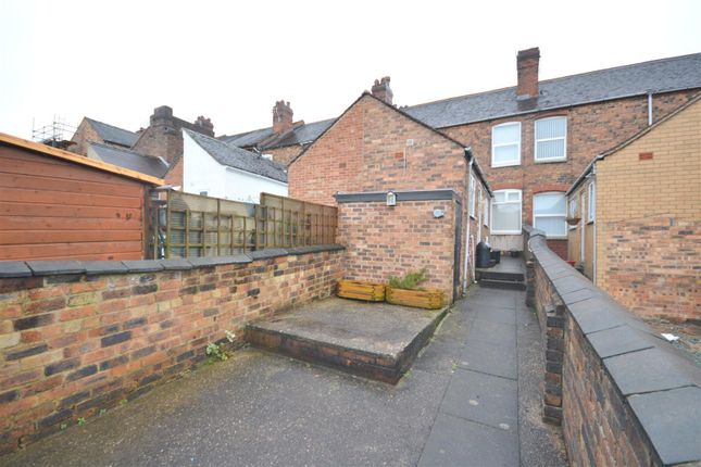 Terraced house to rent in Eastbourne Road, Northwood, Stoke-On-Trent