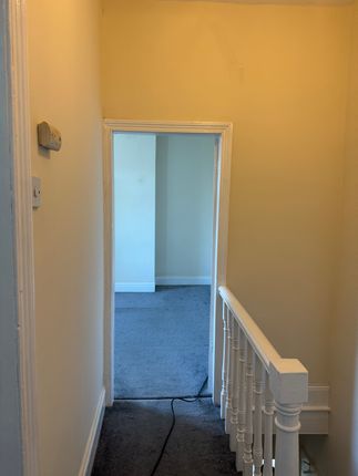 16, Harrogate Street, Bradford photo 5