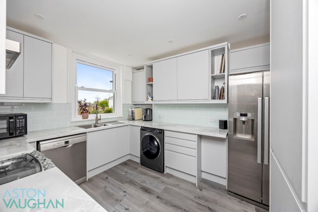 166, Queens Park Road, Brighton photo 3