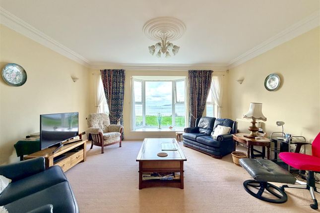 7, Lord Louis Crescent, Plymouth photo 4