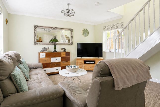 7, Ketley Close, Colchester photo 3
