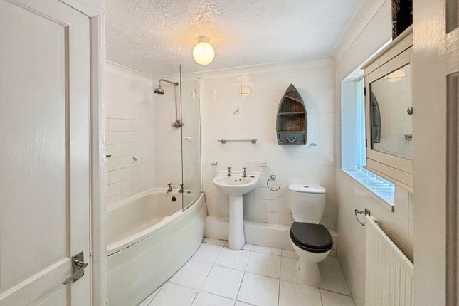 GFF, 2, St Stephens Road, Saltash photo 4