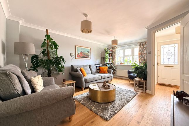 11 Rawdon Way, Faringdon photo 2