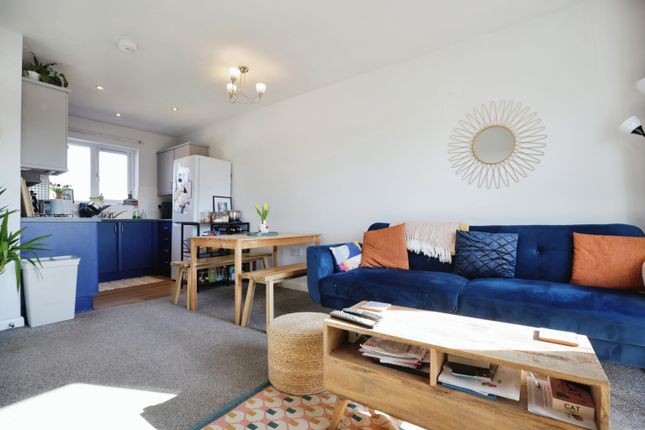 Flat 6, Coventry photo 2