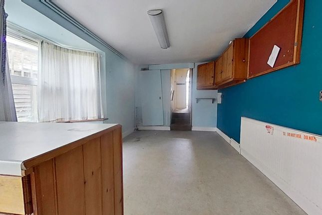 9 Ferrers Road, London photo 4