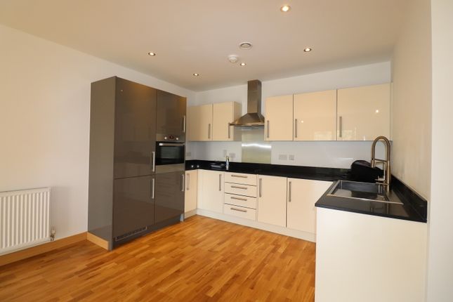 90 , William Mundy Way, Dartford photo 4