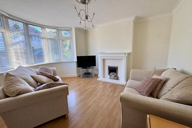 28 Briwere Road, Torquay photo 3