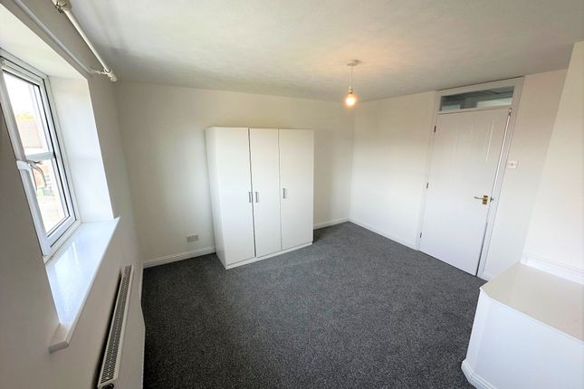 36, Castle Mount, Exeter photo 5