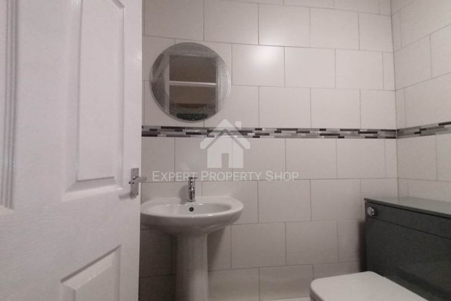 1 Cambria Terrace, Worksop photo 4