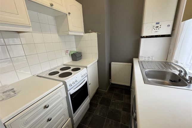 F1, 57, Bayford Road, Littlehampton photo 4