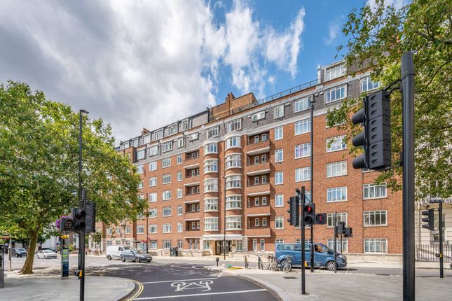 Flat for sale in Maitland Court, Hyde Park Estate, London