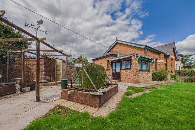 7, Redwing Close, Malvern photo 3