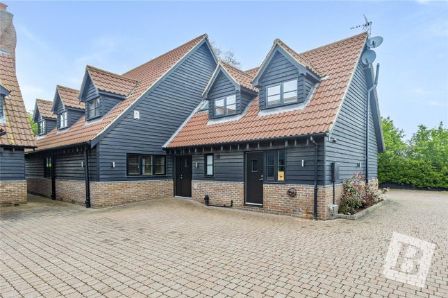 Thumbnail Detached house for sale in London Road, Stanford Rivers, Ongar, Essex