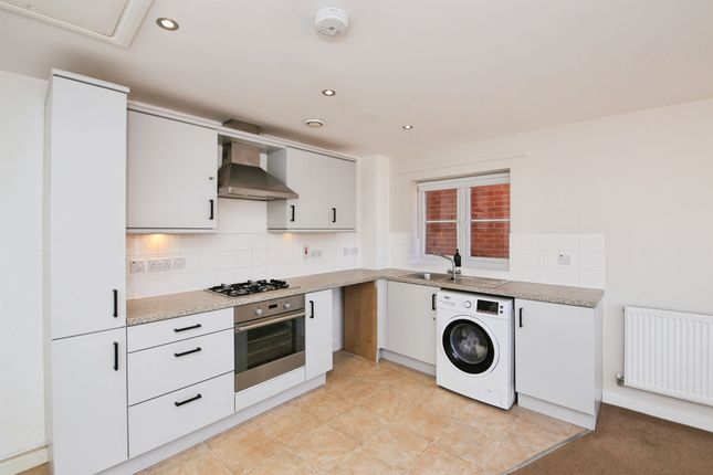 7, Neptune Close, PETERBOROUGH photo 4