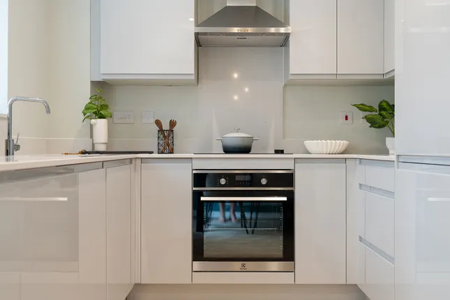 Persimmon Homes - Trehenlis Gardens