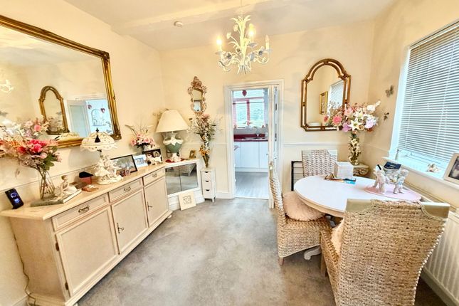 35, Rannock Avenue, London photo 3