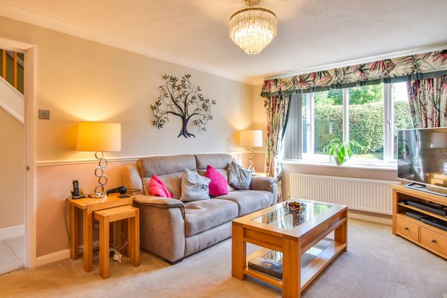 5, Brook View, Dunmow photo 4