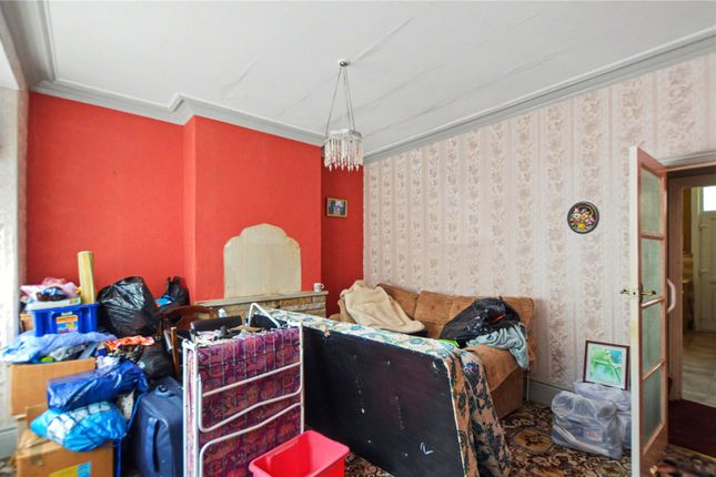 29, Haigh Avenue, Leeds photo 2