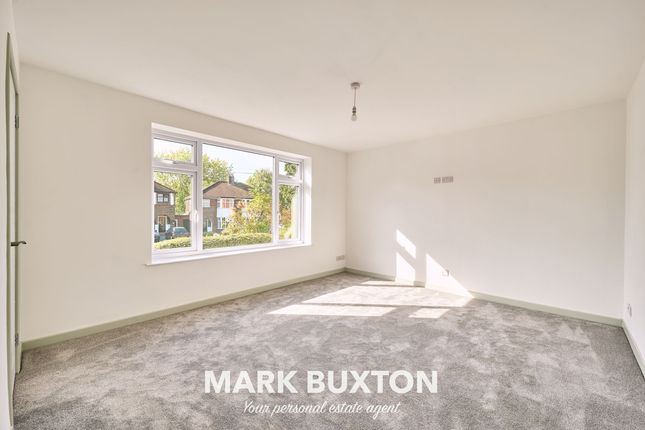 16 Knutton Road, Newcastle-under-Lyme photo 2
