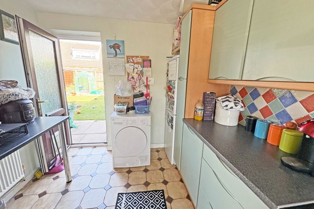 2, St. Matthews Close, Skegness photo 3