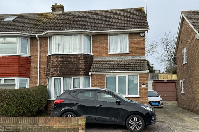 Thumbnail Semi-detached house to rent in Rolvenden Road, Wainscott