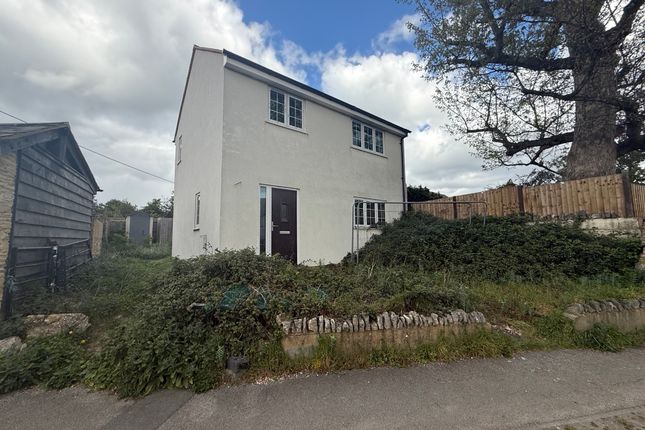 2-bed house on 2, Thame Road, Aylesbury, £170,000
