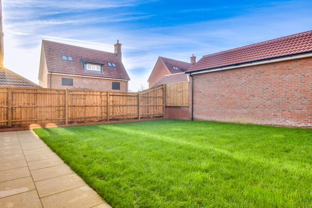 Plot 3 Alnwick, Brookfield Farm Way, Great Dunmow photo 3