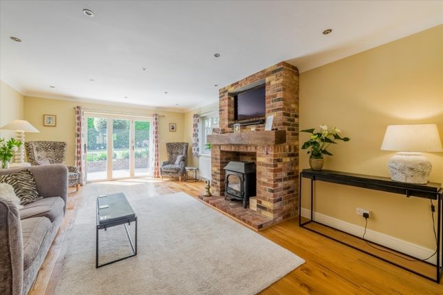 Grovehurst Lane, Tonbridge photo 4