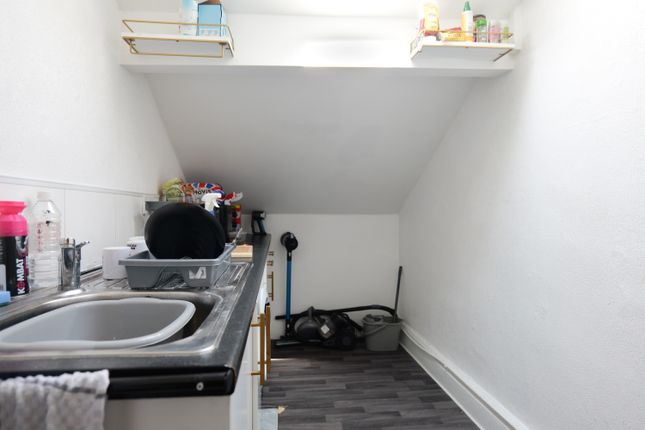 Flat 1 - 5 , Lancaster Road, Morecambe photo 2