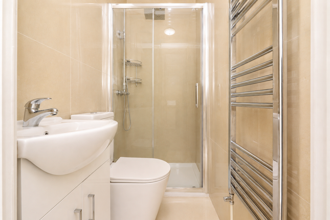 42, Russell Rise, LUTON photo 4