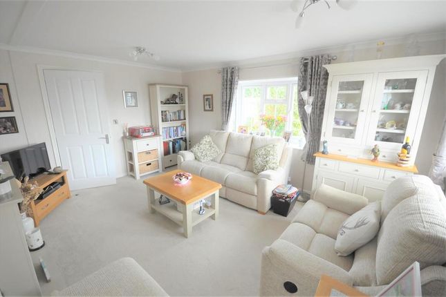 Mobile/park home for sale in Rose Way, Herne Bay, Kent