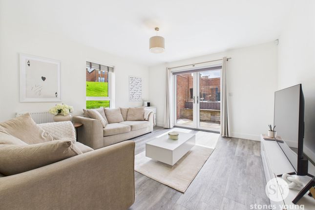 9 Fern Crescent, Blackburn photo 3