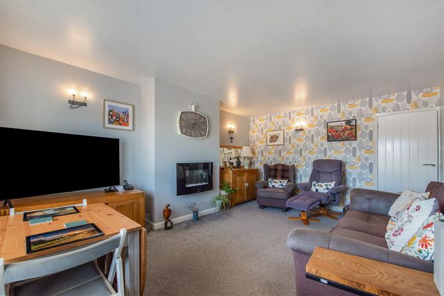 15, Chaucer Avenue, Andover photo 3