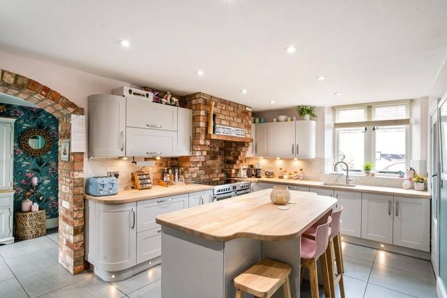 Barn conversion for sale in Stratford Road, Honeybourne, Worcestershire