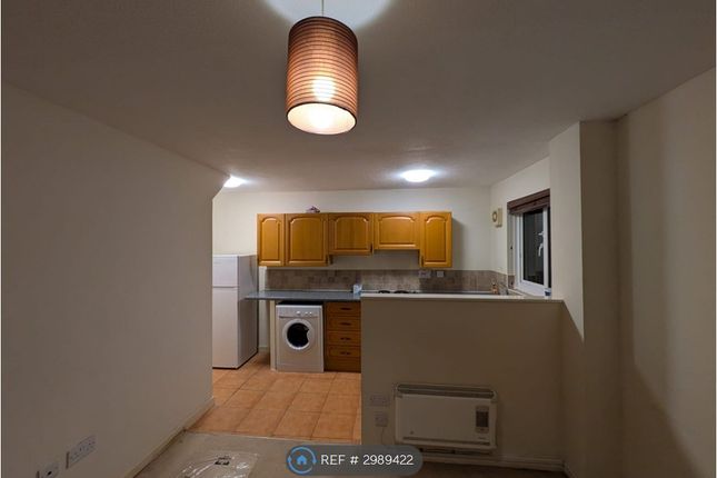 Hilliard Drive, Bradwell, Milton Keynes photo 3