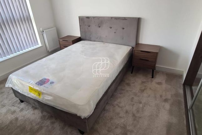 1, Cedrus Avenue, Southall photo 3