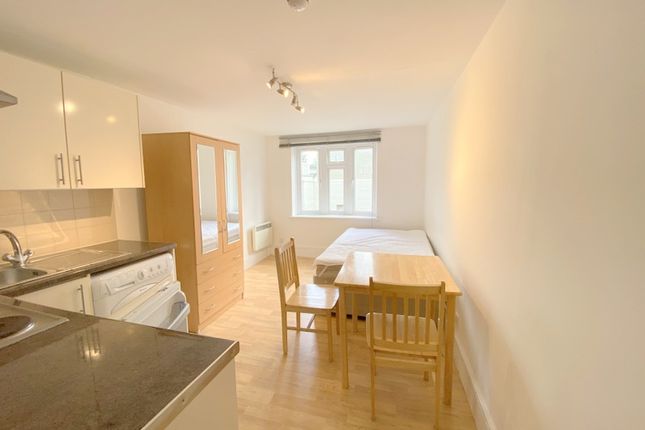 Studio to rent in Fortune Green Road, London