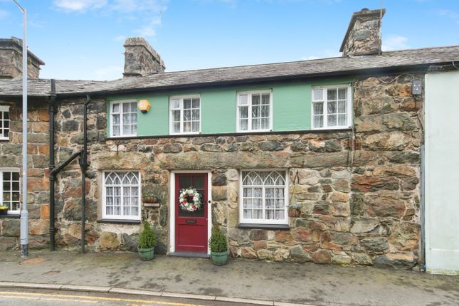 Terraced house for sale in Smith Street, Beddgelert, Caernarfon, Gwynedd