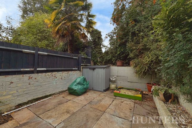 43, Harold Road, Sutton photo 4